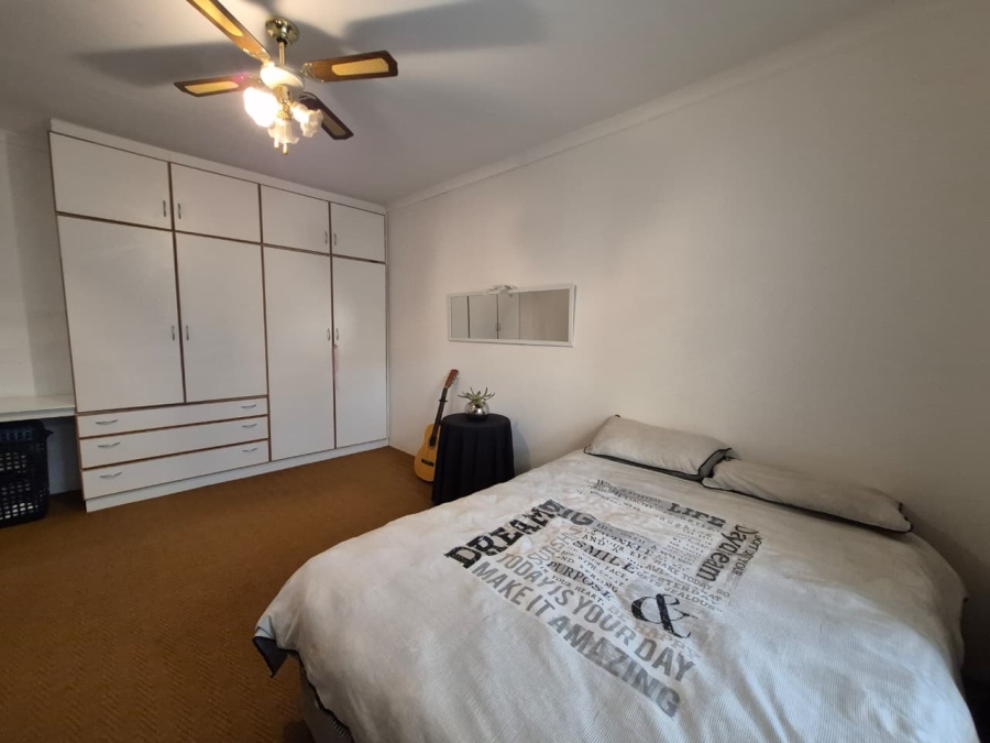 4 Bedroom Property for Sale in Langerug Western Cape